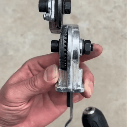 MetalCut Pro™ | Adaptador Cortador de Láminas para Taladro